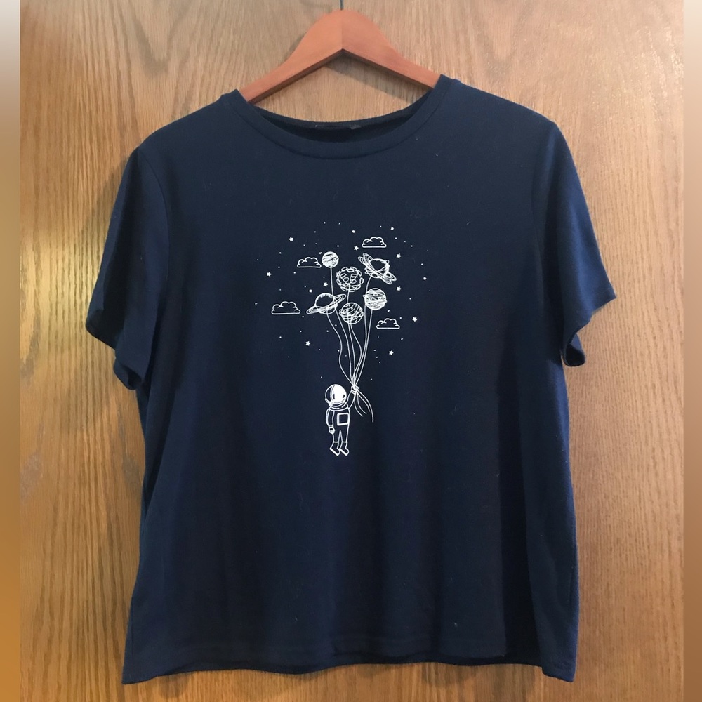 SHEIN brand navy blue astronaut with planet balloons short sleeve t-shirt size L